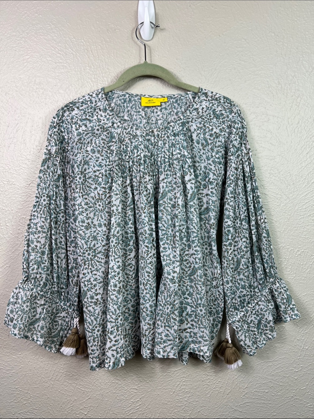 Roller Rabbit My Jamuna Mint Green Floral Smocked Tassel Sleeve Peasant Top XS
